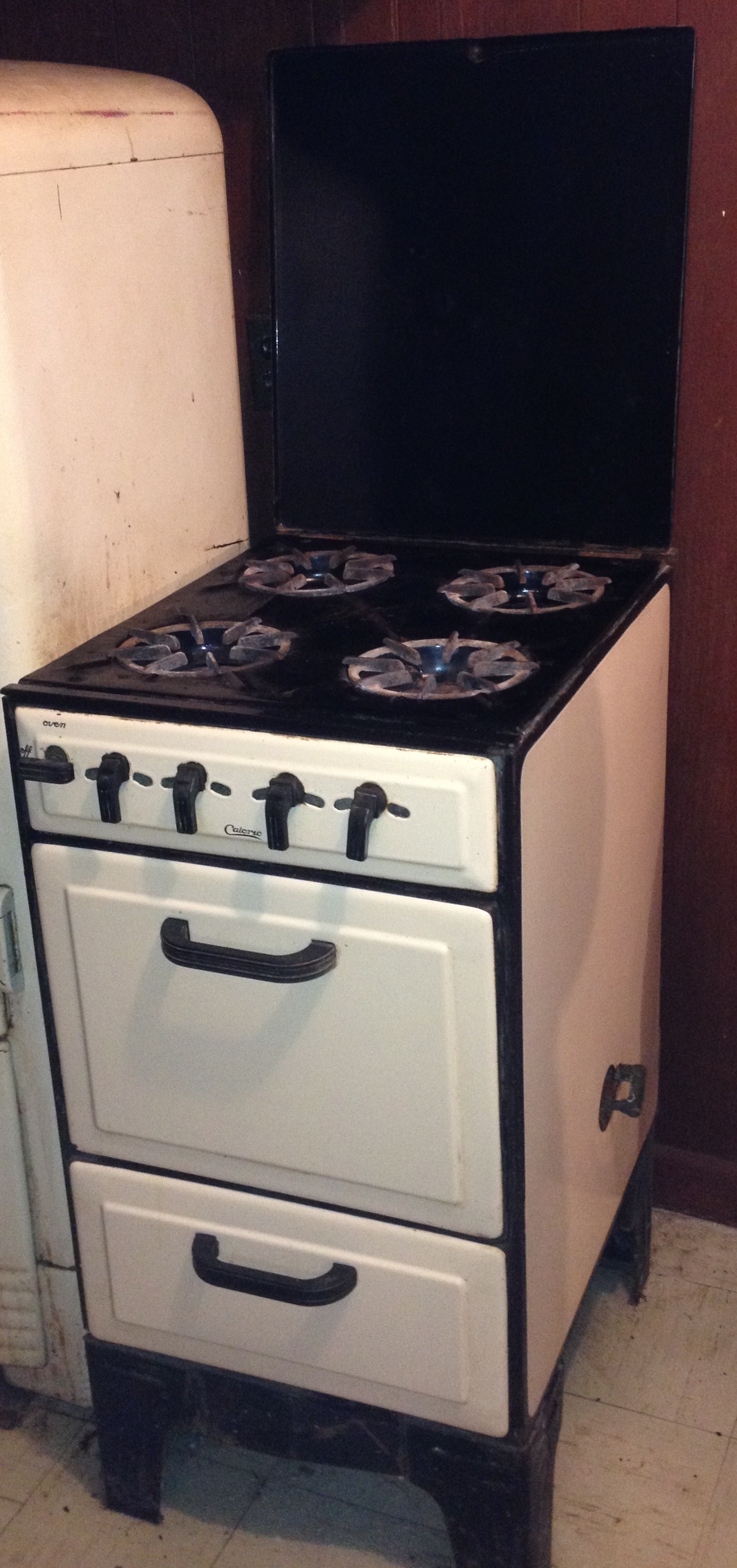 Old working gas stove, 1920's? InstAppraisal